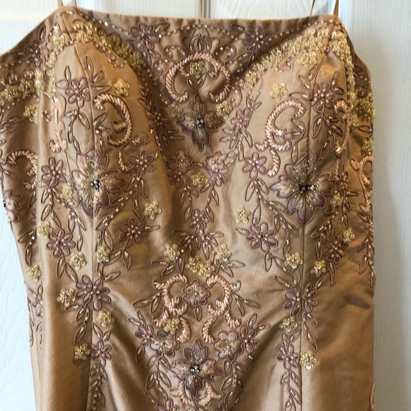 BRIDAL EVENING DRESS - Picture 5 of 8